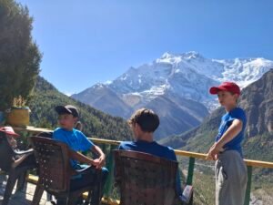 moment de repoas sur le balcon des annapurnas manang